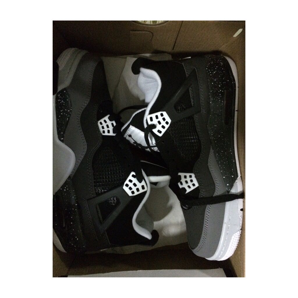 retro 4 price