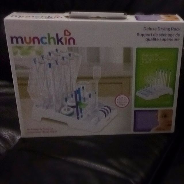 Munchkin Drying Rack, Babies & Kids, Nursing & Feeding, Weaning