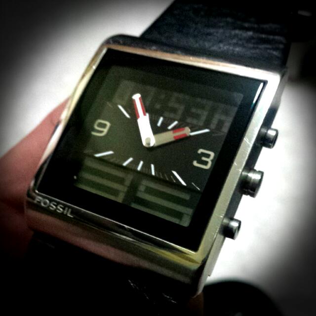 Nice Unique Fossil Dual Time Chrono Digital Watch Black Leather