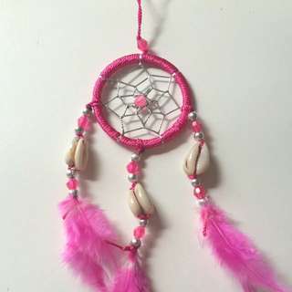 (Pending!) Pink Mini Dreamcatcher ✨✨