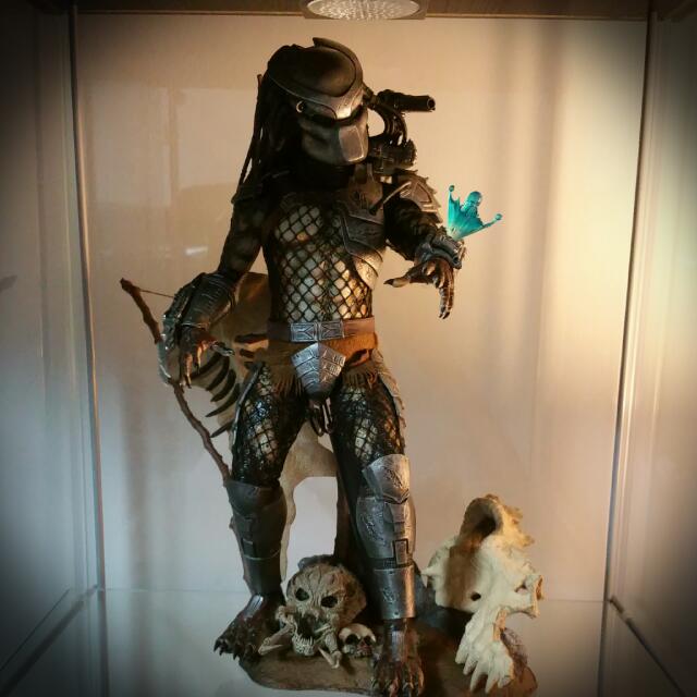 hot toys classic predator