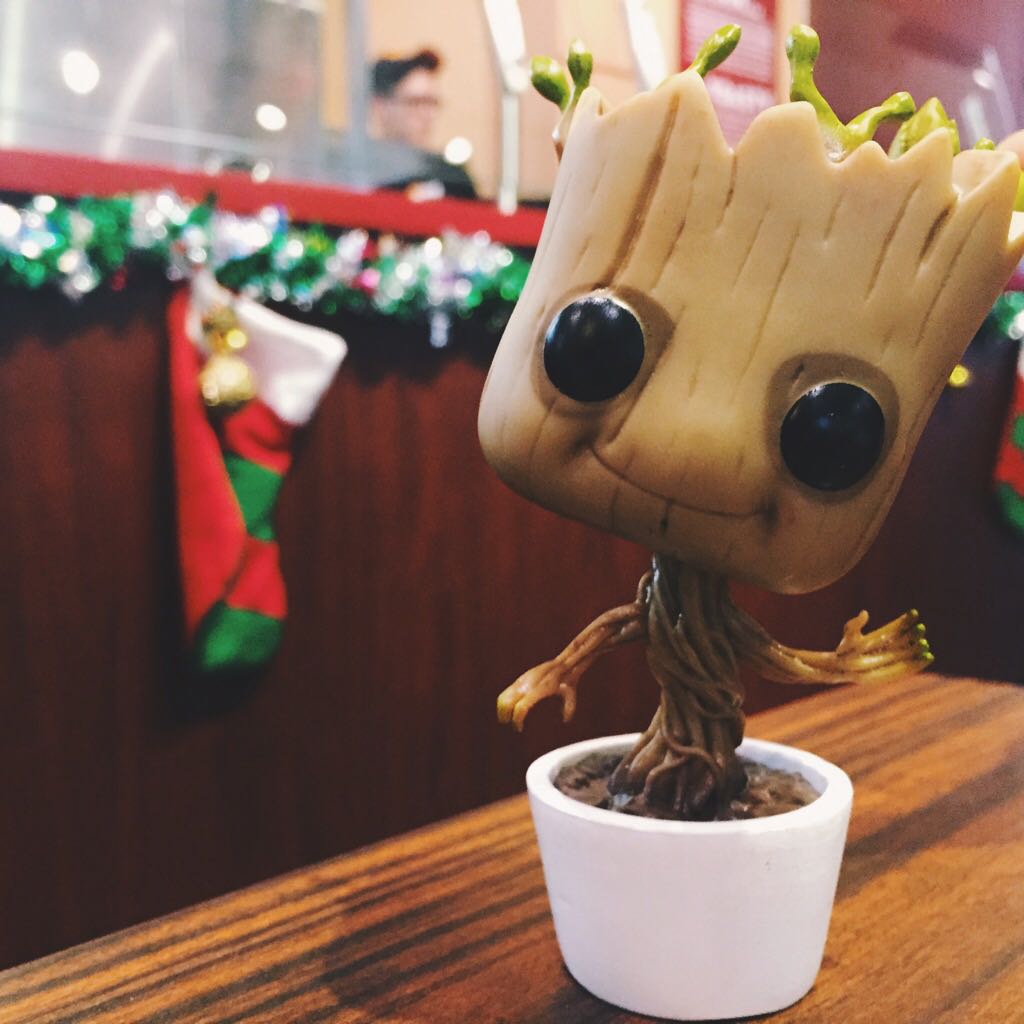 dancing groot 65