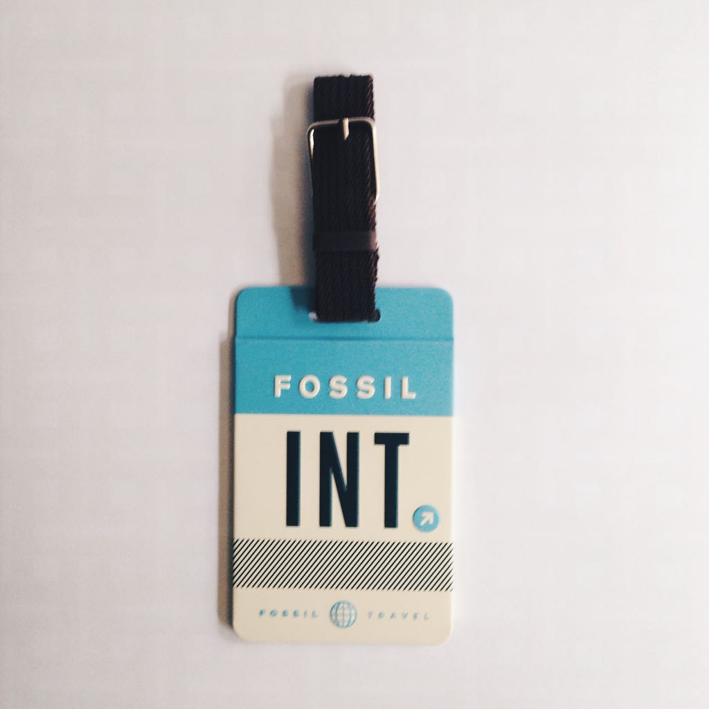 fossil luggage tag