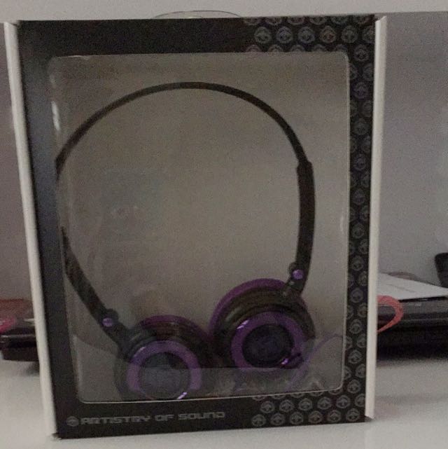 Aerial 7 Metro Velvet Headphones, Sports Equipment, Exercise & Fitness