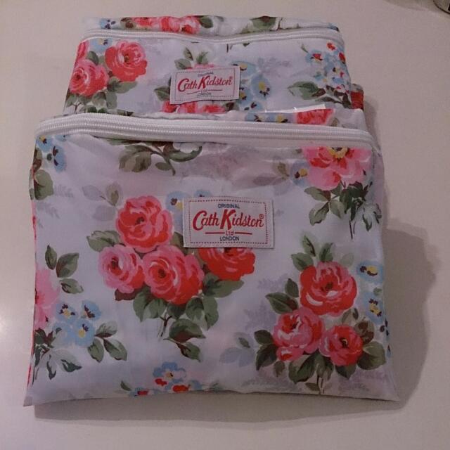 BN Cath Kidston Travel Laundry Bags set of 2 Women s Fashion Bags Wallets Purses Pouches on Carousell