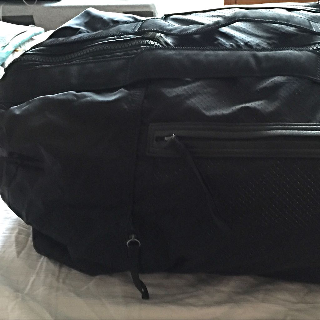 athletica gym bag