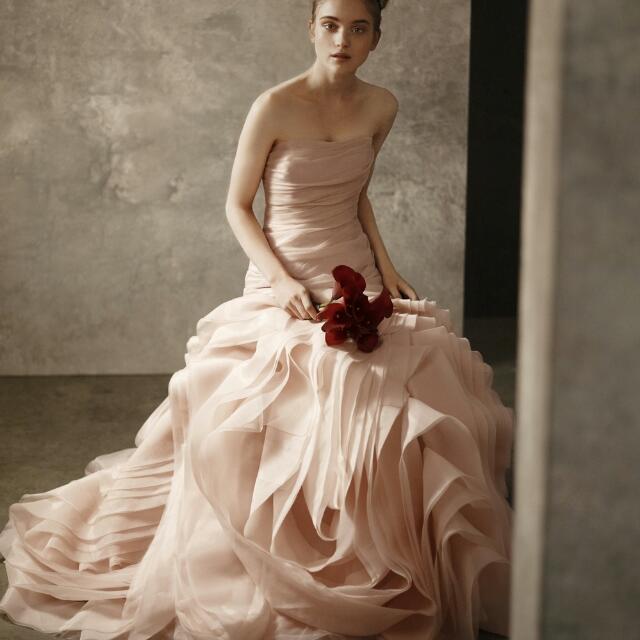 Vera wang organza wedding dress outlet