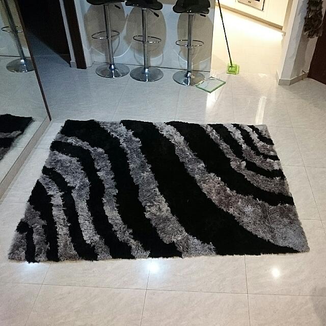 Black Furry Carpets - Carpet Vidalondon