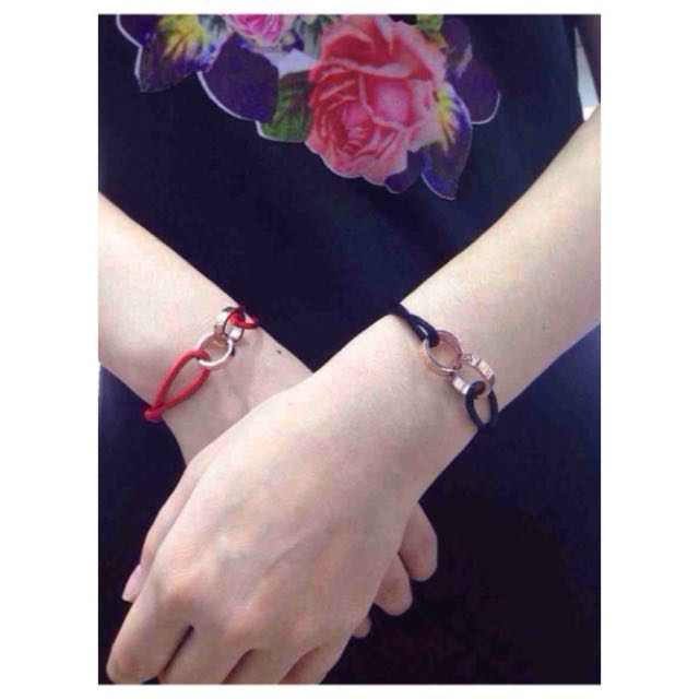 Cartier love online bracelet 2 hoops