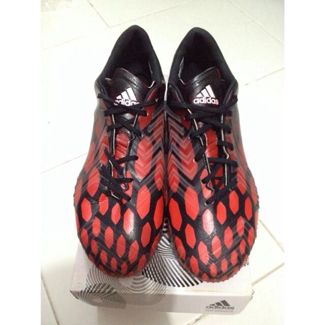 adidas instinct football boots