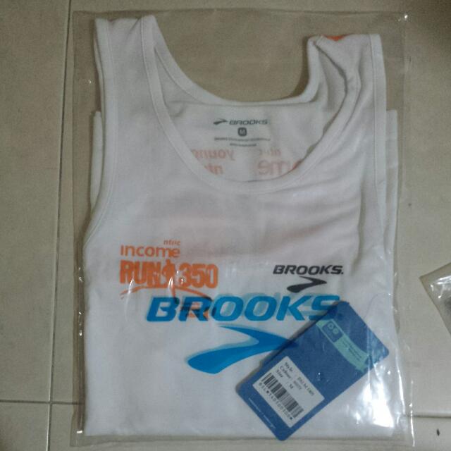 brooks running vest 2014