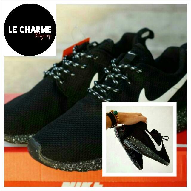 Nike roshe run oreo galaxy sales