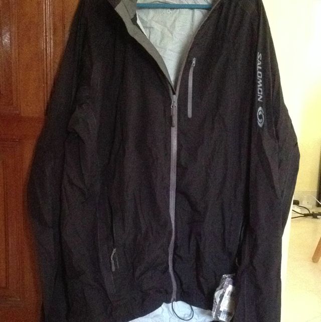 Salomon Fast Packer Jacket M (BNWT), Men's Fashion, Coats, Jackets and Outerwear on Carousell