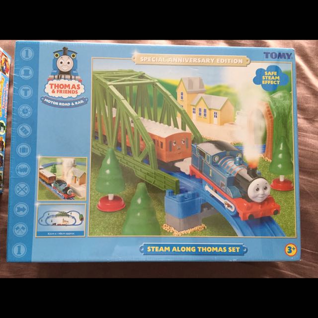 steam along thomas set