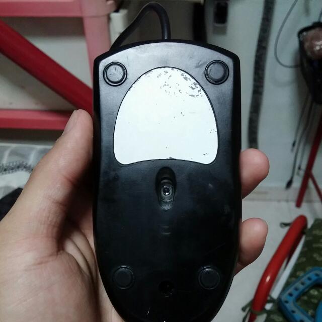 Mouse (Category: Networking) located in Singapore. Submitted by guojuney (Listing ID 11389855, Image 2). Description: .