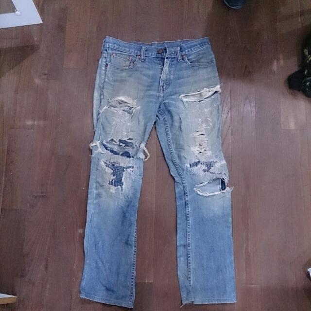 Levis Torn Worn Out Jeans, Men's 