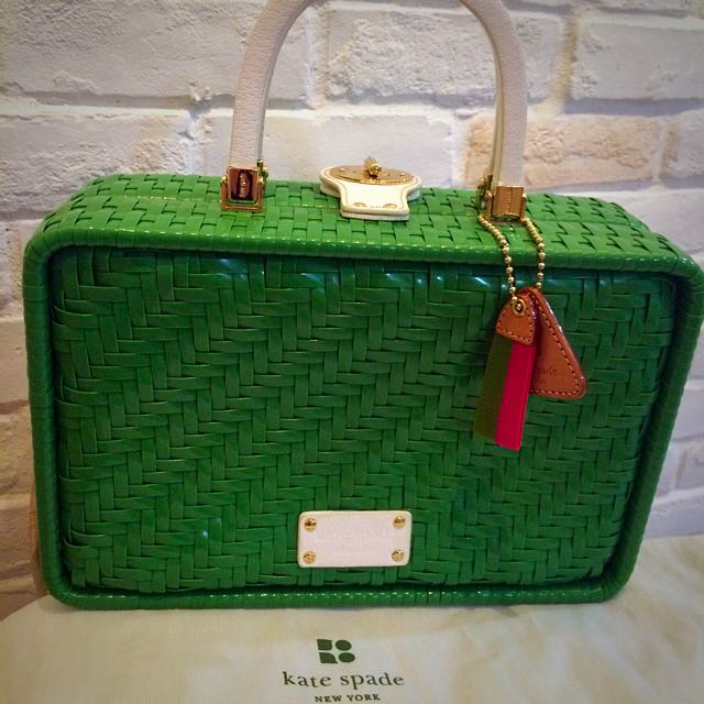 Kate Spade Picnic Handcarry, Luxury, Bags & Wallets on Carousell