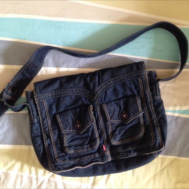Jeans messenger deals bag