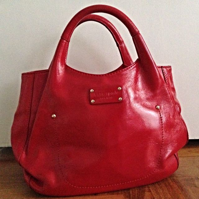 Red patent leather clearance purse kate spade