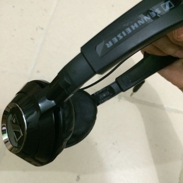 Sennheiser Headphones HD 228, Computers \u0026 Tech, Parts \u0026 Accessories,  Networking on Carousell