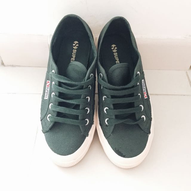 Superga green sale pine