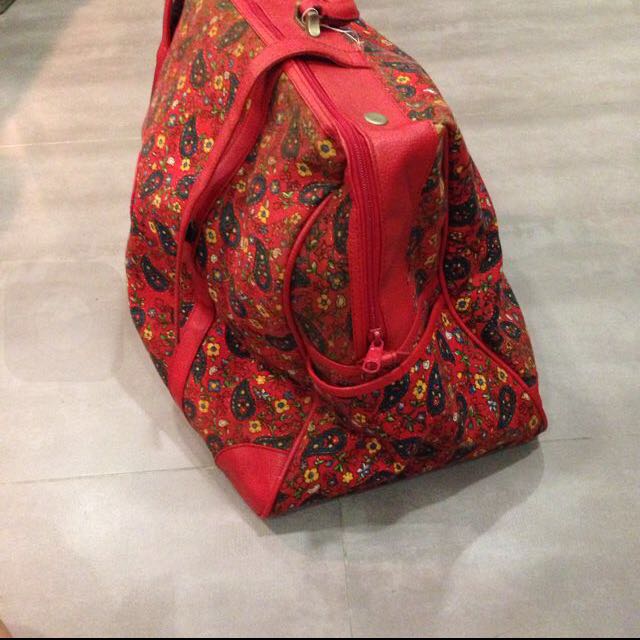 Vintage Big Floral Hand Carry Bag, Women's Fashion, Bags & Wallets, Crossbody Bags on Carousell