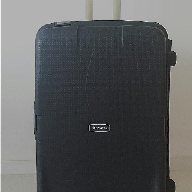 carlton hard shell suitcase