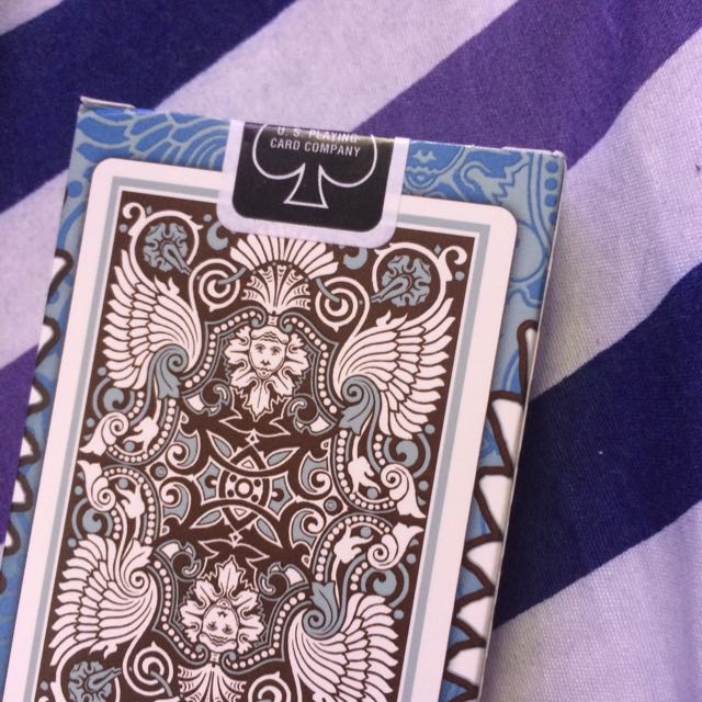 Bicycle pluma playing cards outlet
