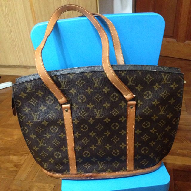 Louis Vuitton babylone tote bag, Luxury, Bags & Wallets on Carousell