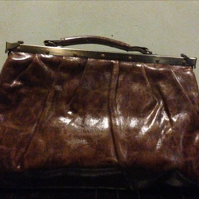 Peter alexander overnight best sale bag