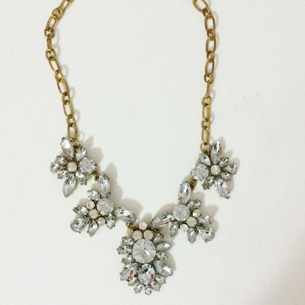 Foundry Co Statement Necklace Women S Fashion On Carousell
