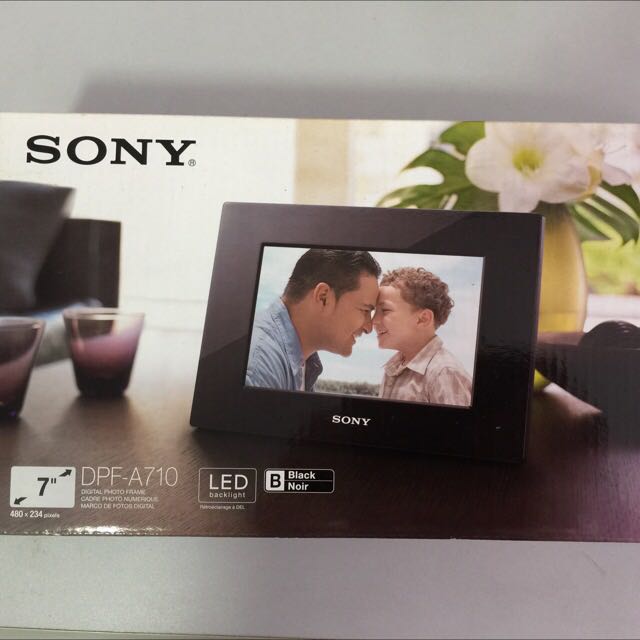 Sony Screen Frame Sony DPF-A710 Brand new 7 inch Digital Photo Frame, Furniture & Home ...