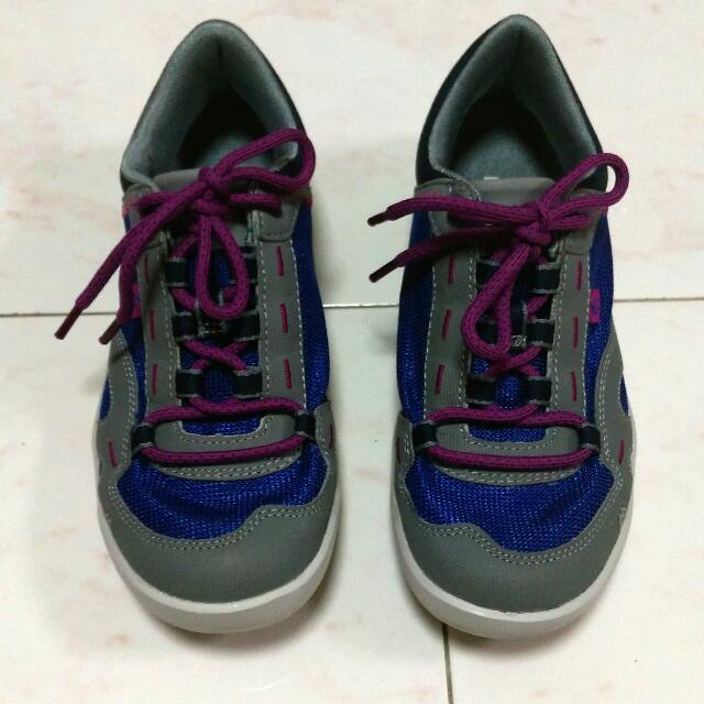 Water sale shoes kathmandu