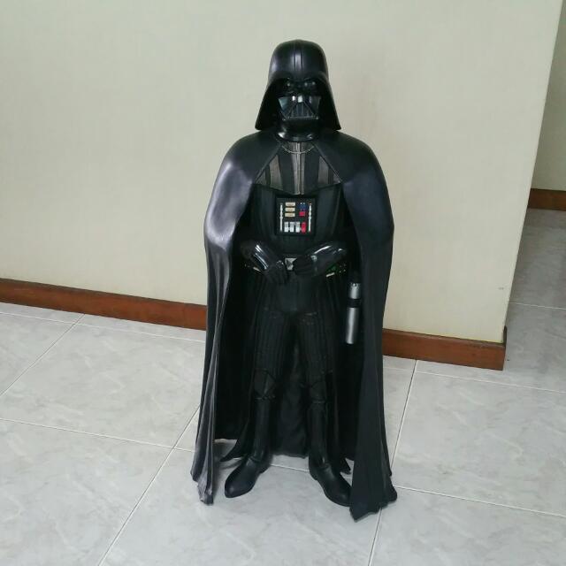 32 inch darth vader