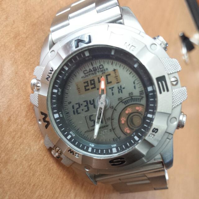 Casio hunting watch sales