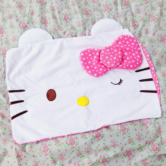 Hello Kitty Pillowcase Women S Fashion On Carousell