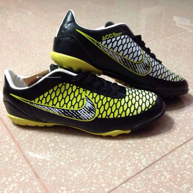 Magista Turf Shoes Women s Fashion Footwear Sneakers on Carousell