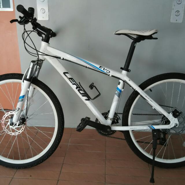 wahoo kickr competitive cyclist