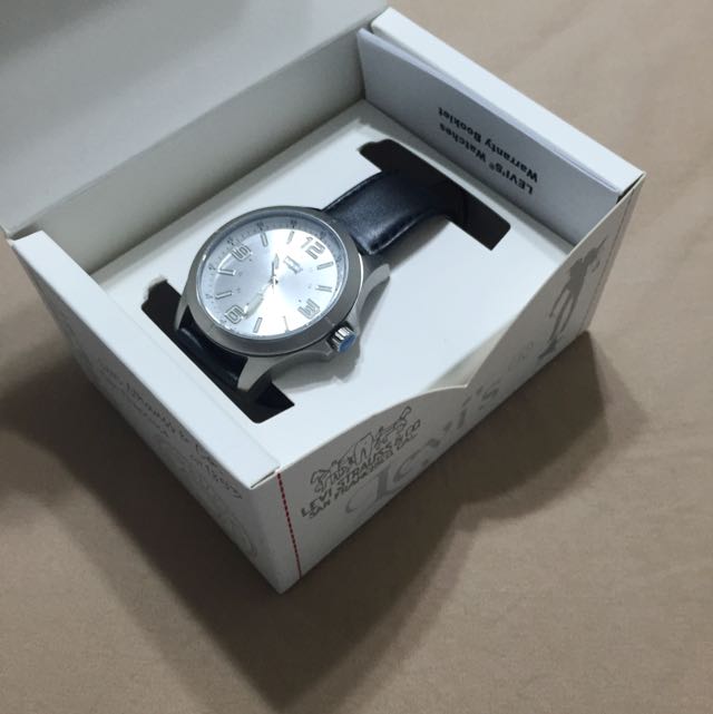 Levi strauss watch shop