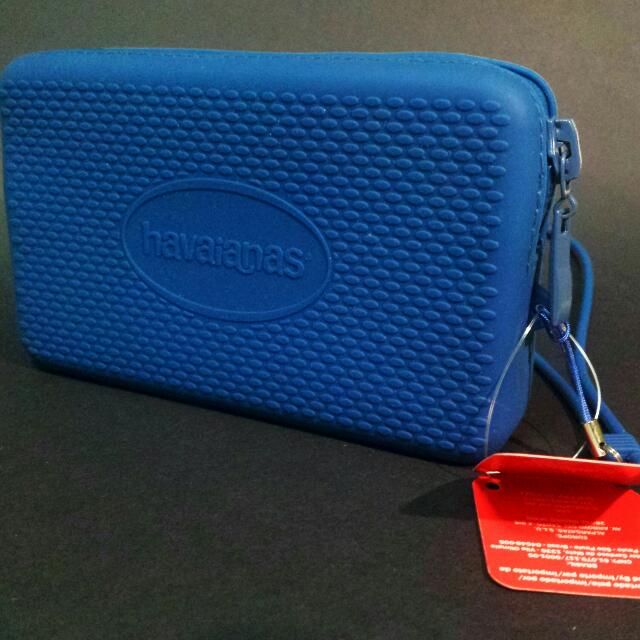 Havaianas rubber bag store
