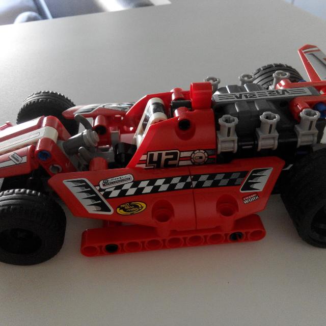 lego technic red race car