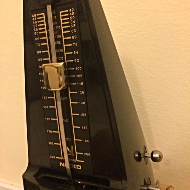 Nikko Metronome, Hobbies & Toys, Music & Media, Musical Instruments On ...