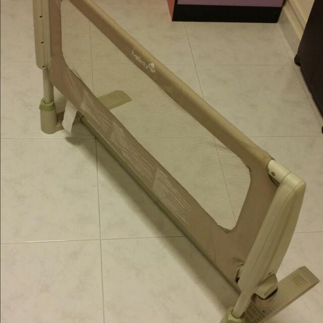 Safety 1st Bed Rail , Babies & Kids, Baby Nursery & Kids Furniture, Bed