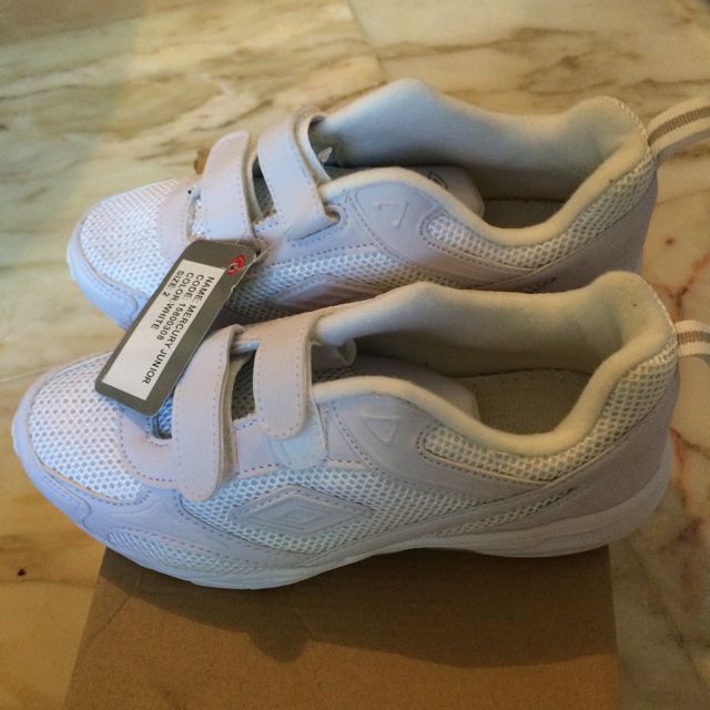 umbro kids shoes