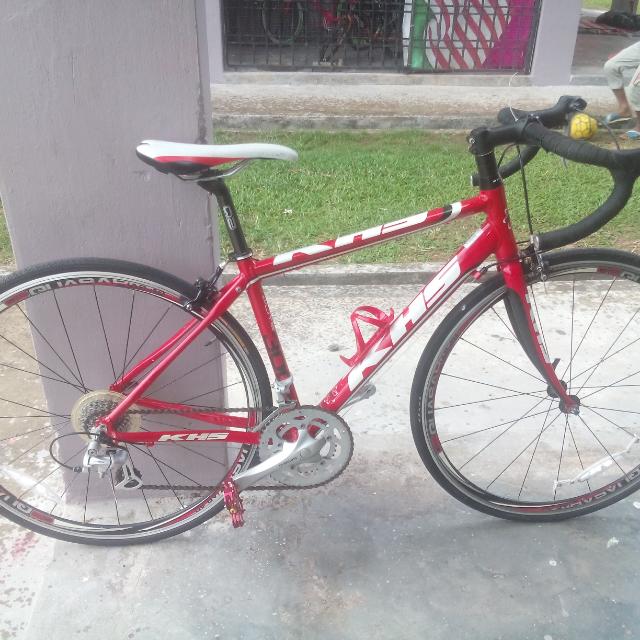 KHS FLITE 300 Road Bike 8 Speed Sports Equipment Bicycles