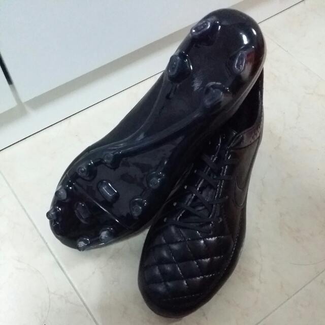 nike tiempo legend v fg blackout