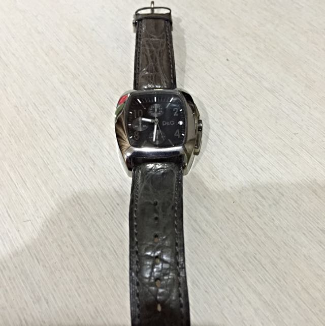 D&g mens top watch leather strap