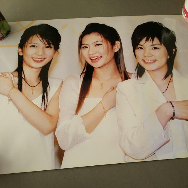 Assorted Posters (Category: Other Accessories) located in Singapore. Submitted by rainbowhcy (Listing ID 12415256, Image 2). Description: .