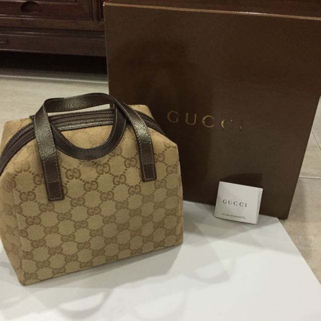 gucci hand carry luggage