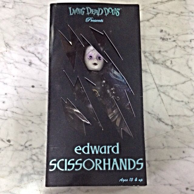 living dead dolls edward scissorhands